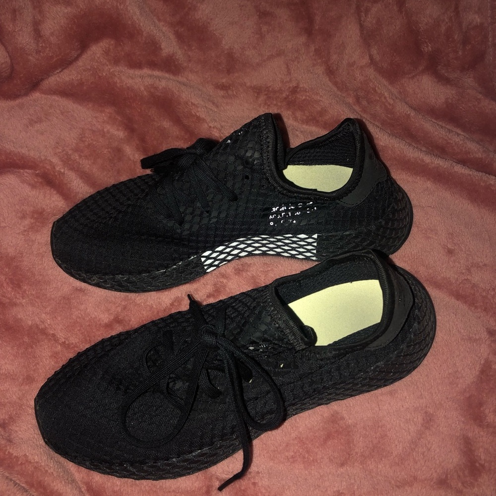 Adidas shoes GREAT CONDITION
